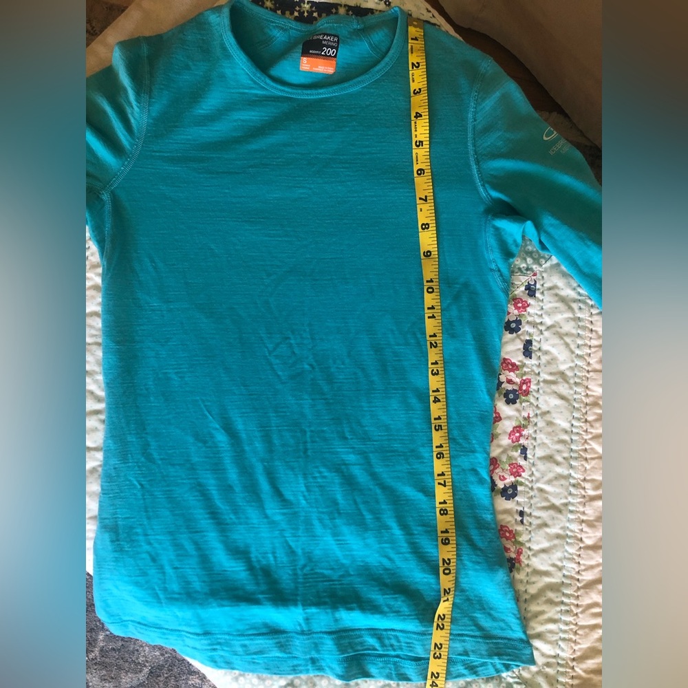Icebreaker turquoise/teal 100% merino top - Picture 8 of 8
